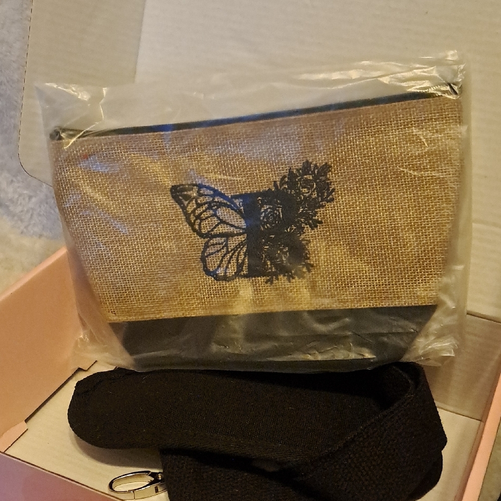 Butterfly Tote and Pouch Set - Picture 2 of 2